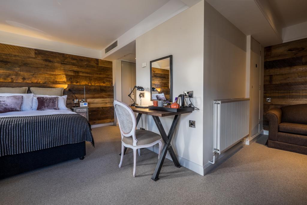 The Alexander Pope Hotel تويكنهام الغرفة الصورة